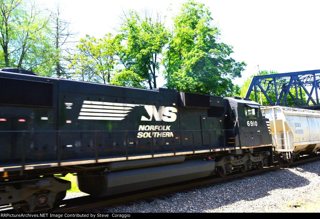 Partial Long Hood & Cab Shot of NS 6910